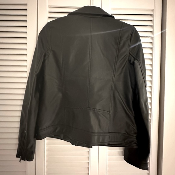 Reitmans Sporty Faux Leather Biker Jacket - Picture 2 of 7